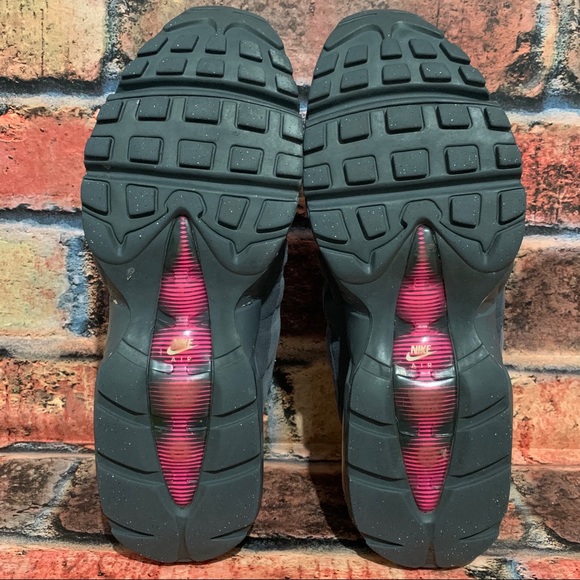 Nike Air Max 95 - Picture 8 of 9